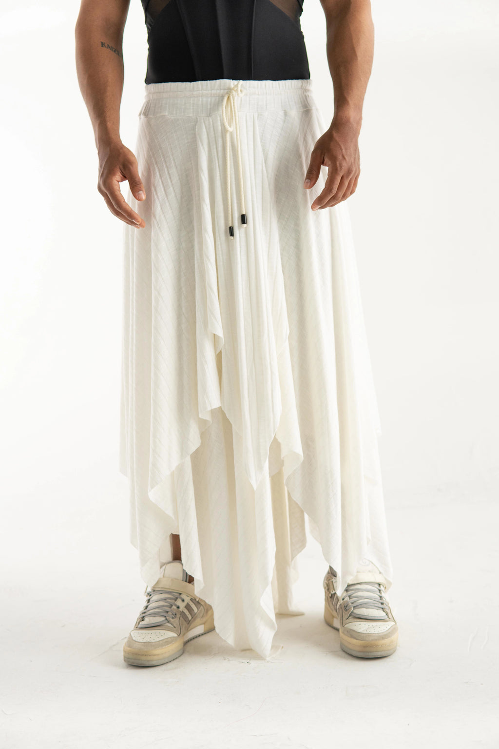 SOMEBODY SKIRT